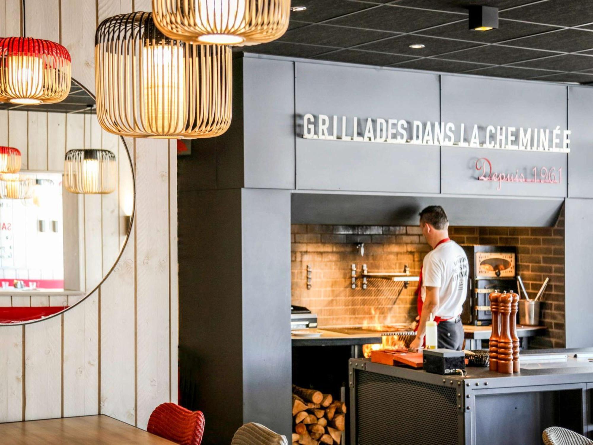 Hotel Ibis Orange Centre Extérieur photo